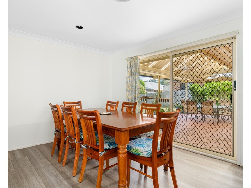 35 Cederwood Crescent, Raymond Terrace NSW 2324