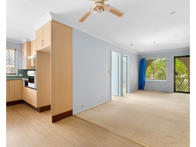 1/4 Johnson Close, Raymond Terrace NSW 2324