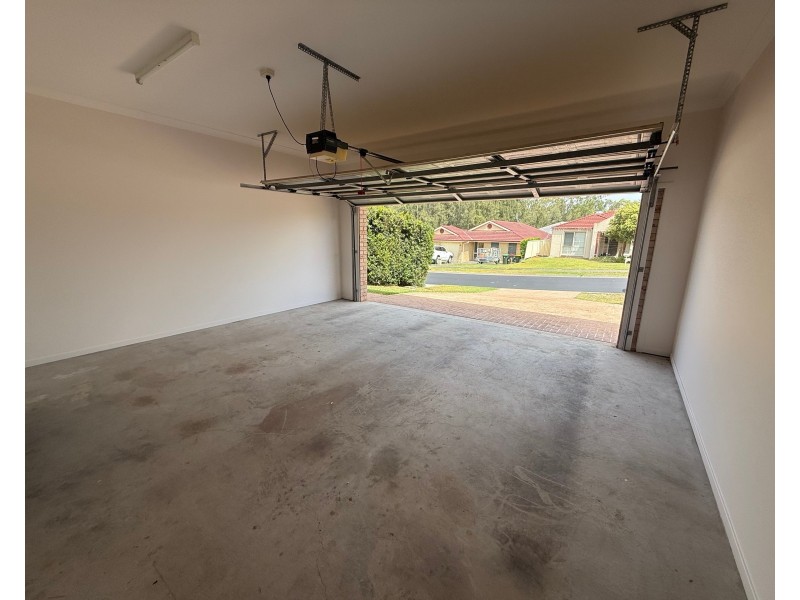 4 McPherson Place, Raymond Terrace NSW 2324