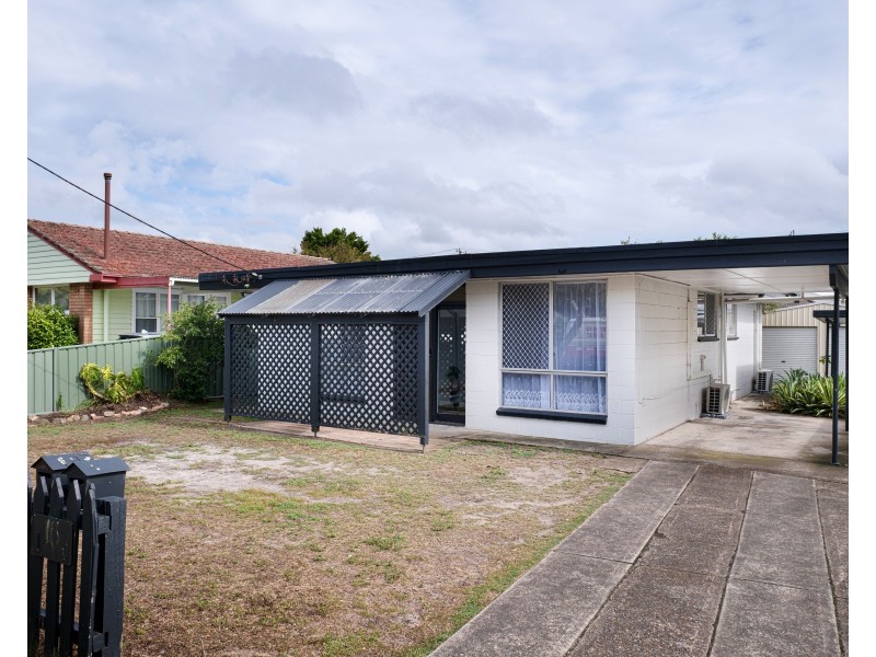 1/13 Meredith Crescent, Raymond Terrace NSW 2324