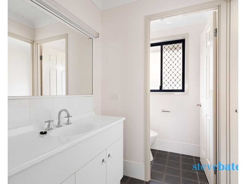 4 McPherson Place, Raymond Terrace NSW 2324