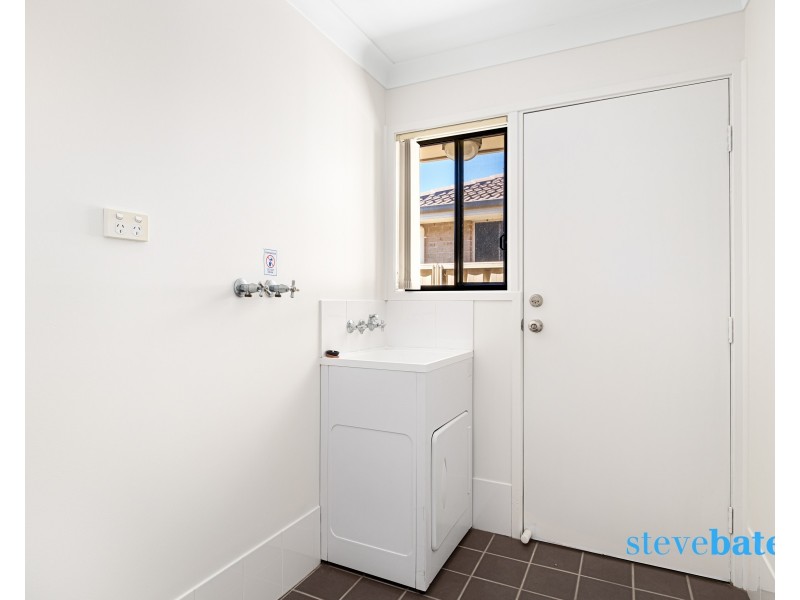 35 Martens Avenue, Raymond Terrace NSW 2324