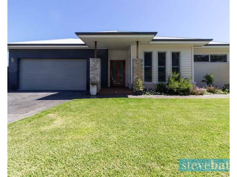 1 Jabiru Drive, Fern Bay NSW 2295