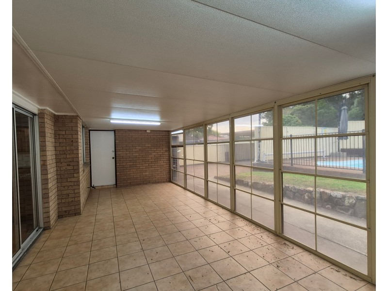 3 Luskin Close, Raymond Terrace NSW 2324