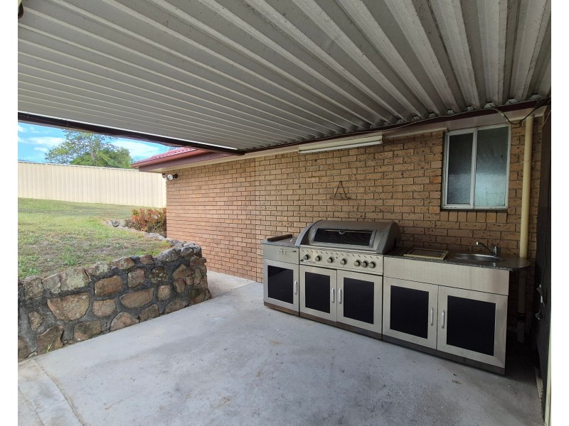 3 Luskin Close, Raymond Terrace NSW 2324