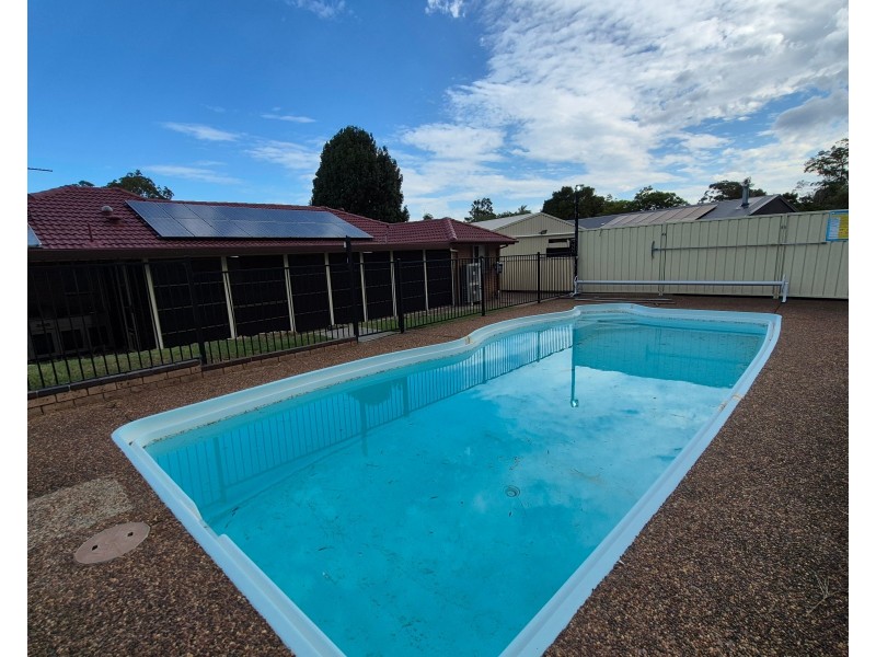 3 Luskin Close, Raymond Terrace NSW 2324