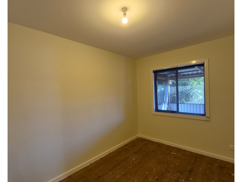 6 Duckenfield Avenue, Woodberry NSW 2322