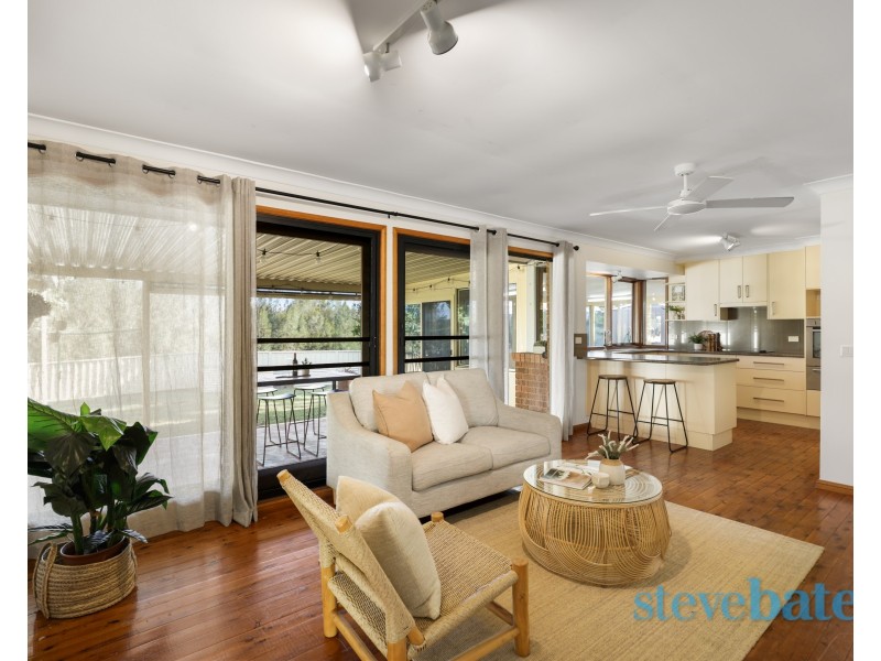 19 Holwell Circuit, Raymond Terrace NSW 2324