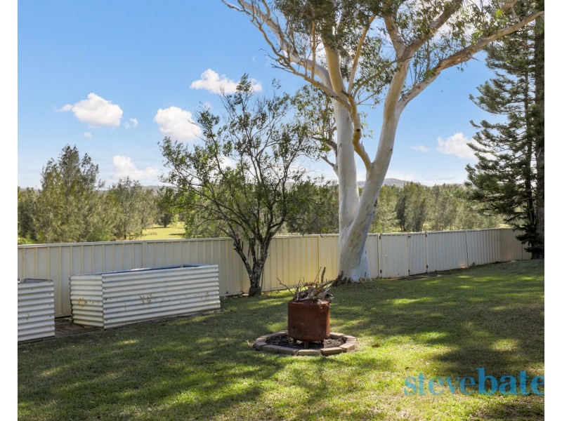 19 Holwell Circuit, Raymond Terrace NSW 2324