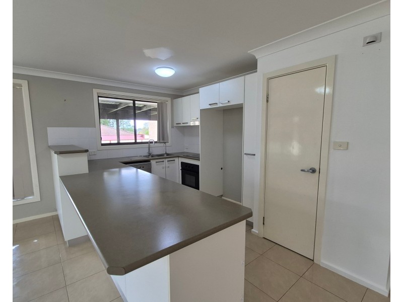 118 Benjamin Lee Drive, Raymond Terrace NSW 2324