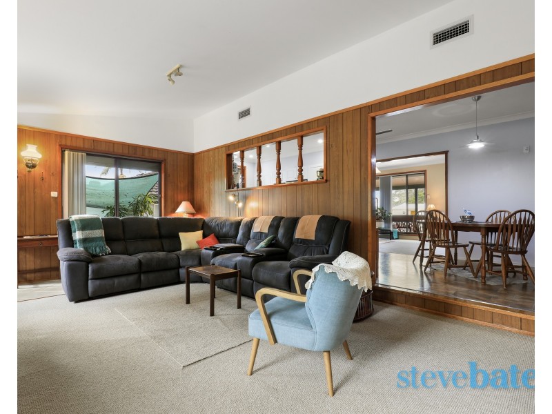 5 Acacia Avenue, Raymond Terrace NSW 2324