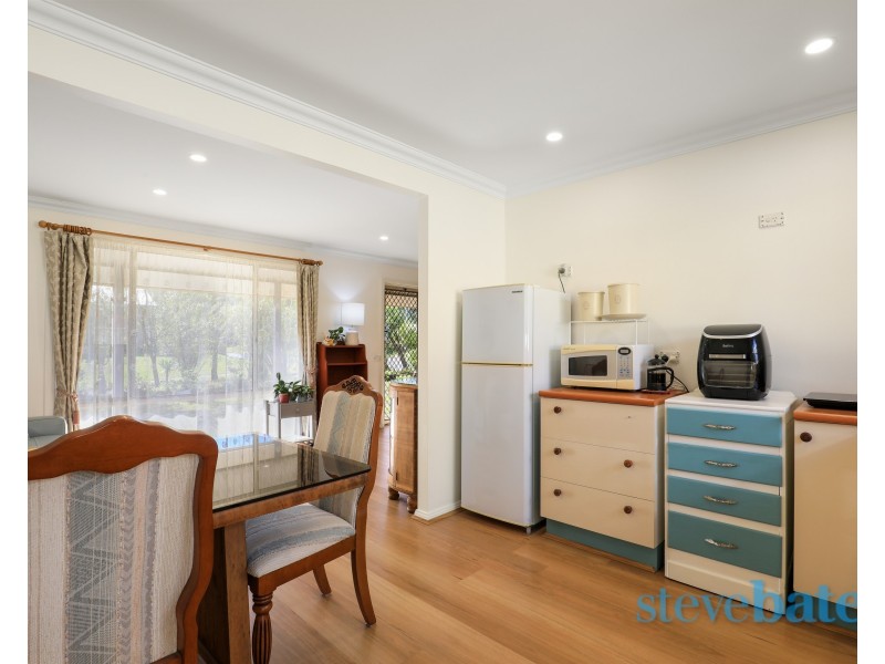 2/74 Hastings Drive, Raymond Terrace NSW 2324