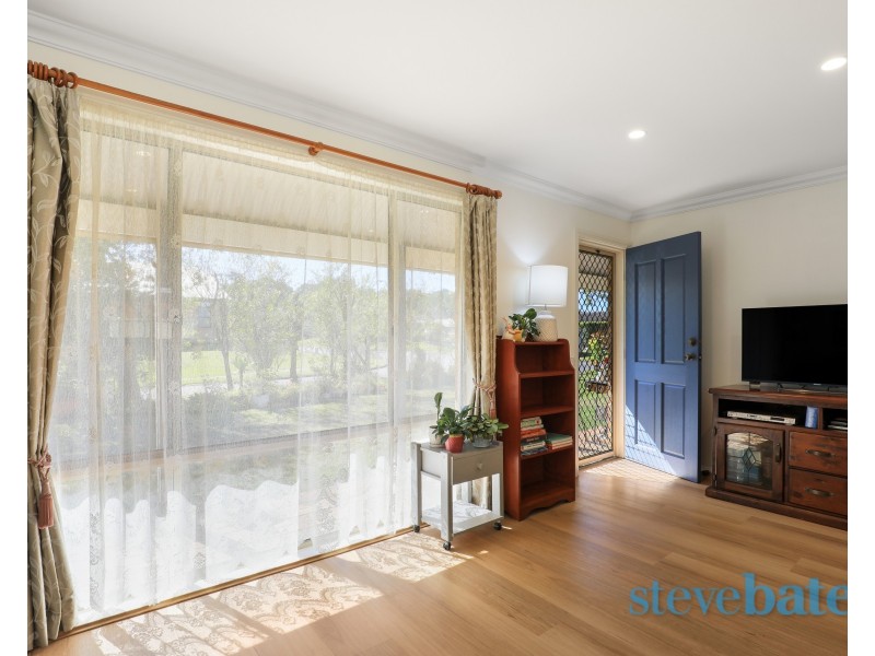 2/74 Hastings Drive, Raymond Terrace NSW 2324