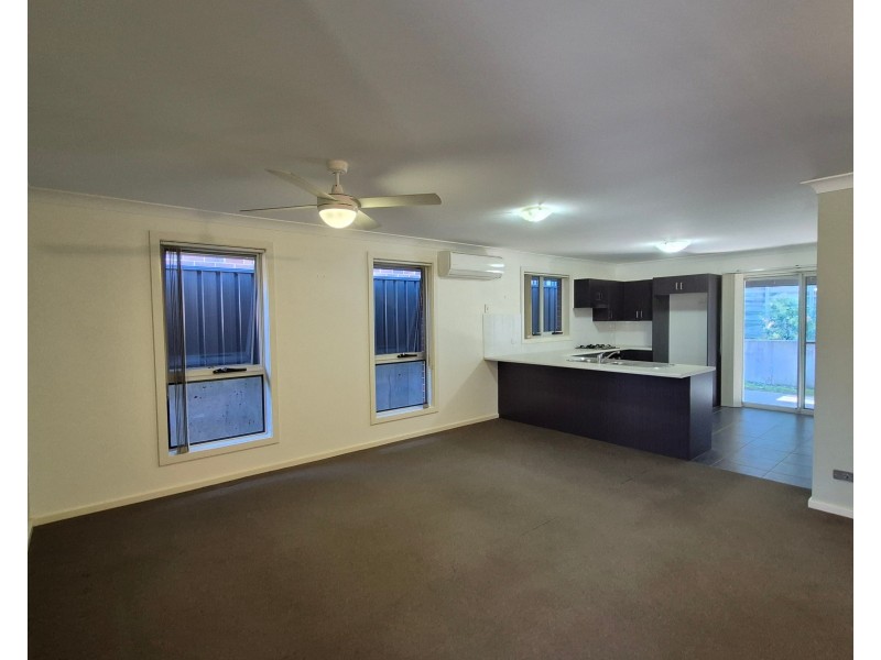 8/59 Gwen Parade, Raymond Terrace NSW 2324