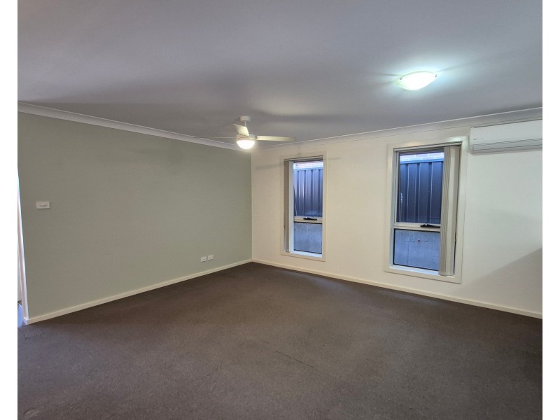 8/59 Gwen Parade, Raymond Terrace NSW 2324
