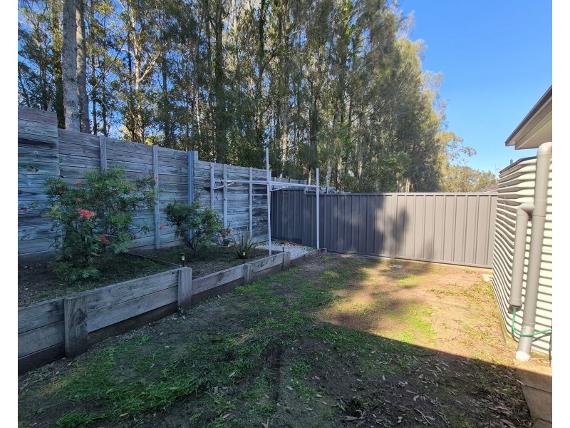 8/59 Gwen Parade, Raymond Terrace NSW 2324