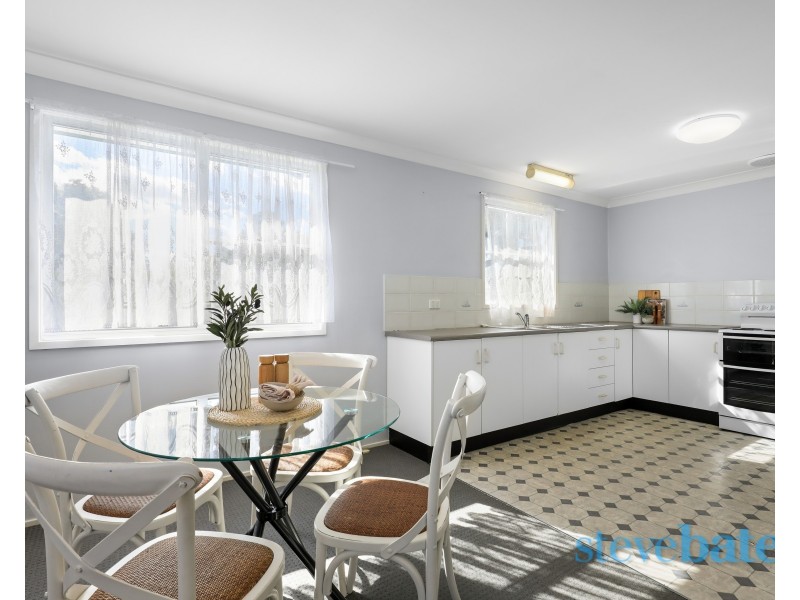 2/5 Irrawang Street, Raymond Terrace NSW 2324