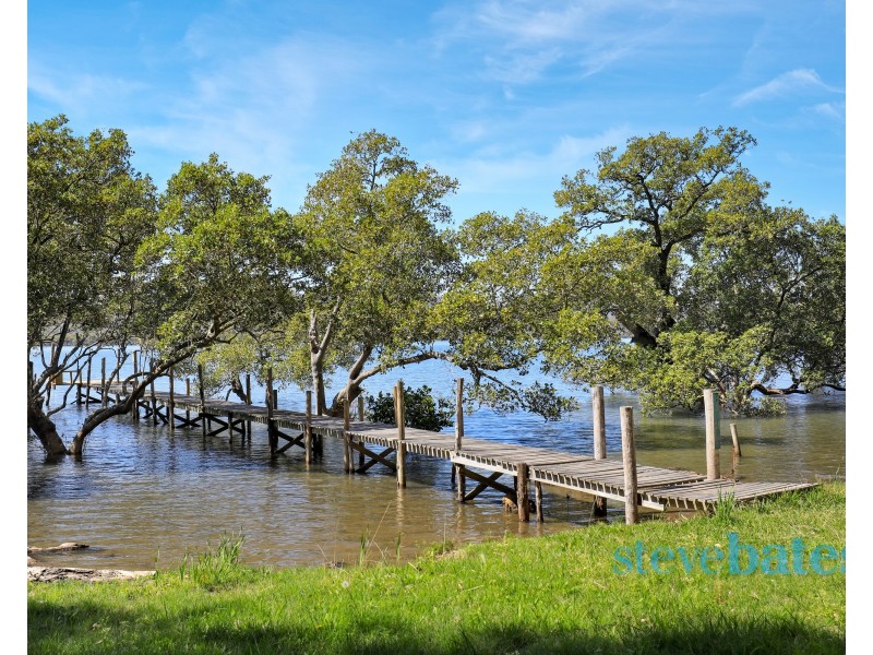 98 Riverside Drive, Karuah NSW 2324