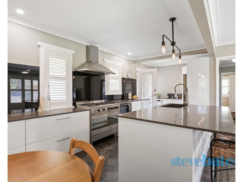43 Parkway Avenue, Raymond Terrace NSW 2324