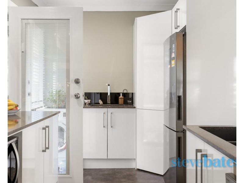43 Parkway Avenue, Raymond Terrace NSW 2324