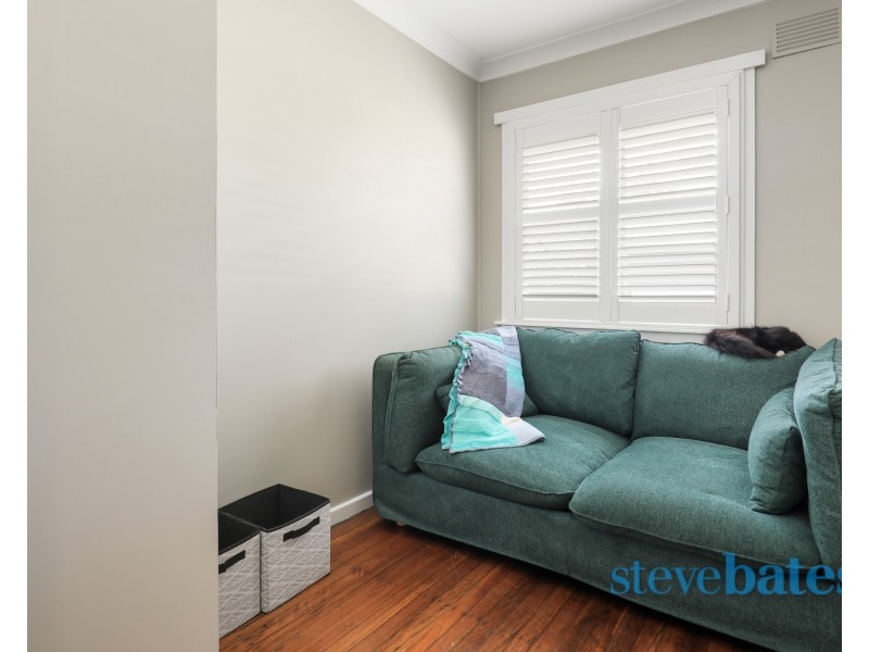 43 Parkway Avenue, Raymond Terrace NSW 2324