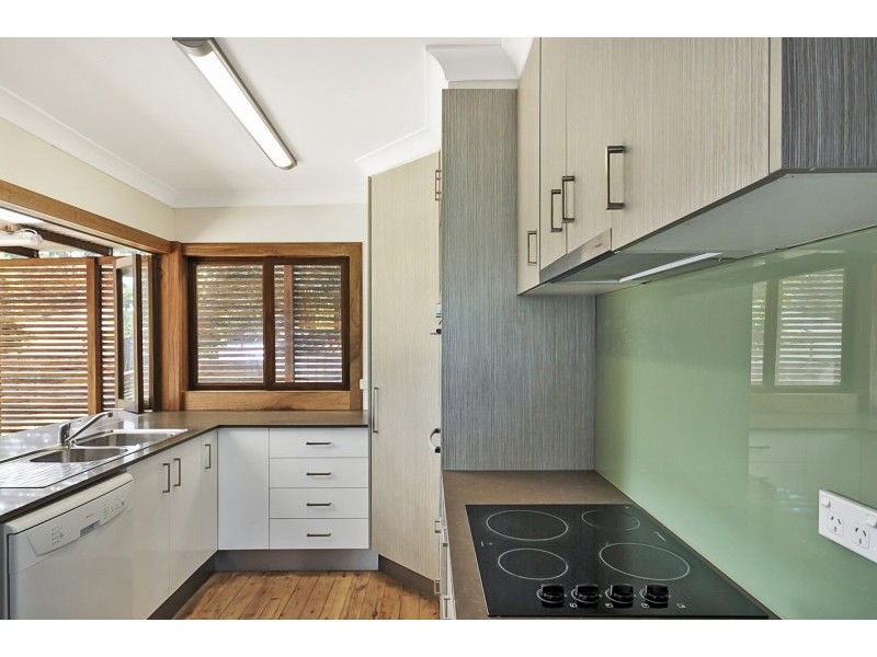 62 Yalwal Road, West Nowra NSW 2541