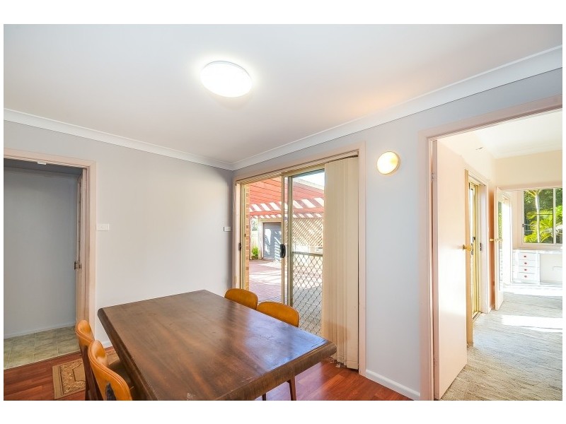 4 Crest Avenue, North Nowra NSW 2541