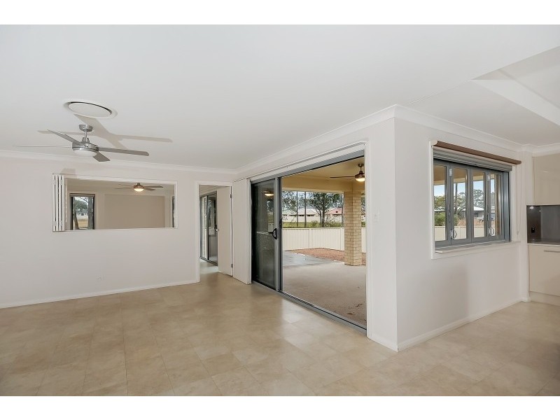 30 Blue Bell Way, Worrigee NSW 2540