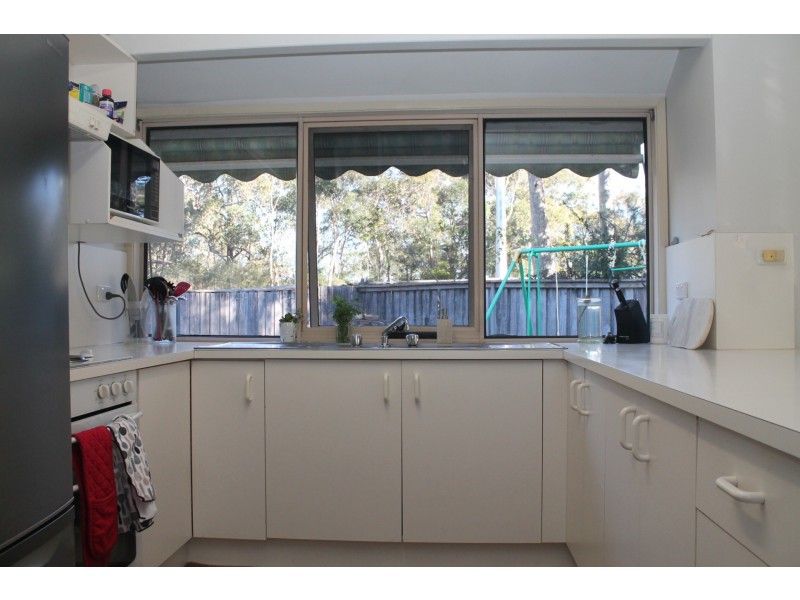 15/33 Lynburn Avenue, Bomaderry NSW 2541