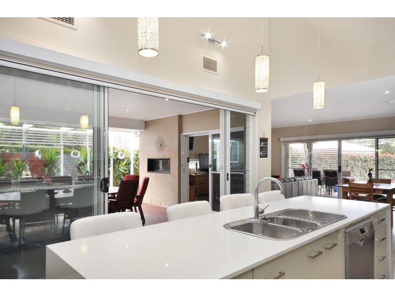 5 Ikara Place, North Nowra NSW 2541