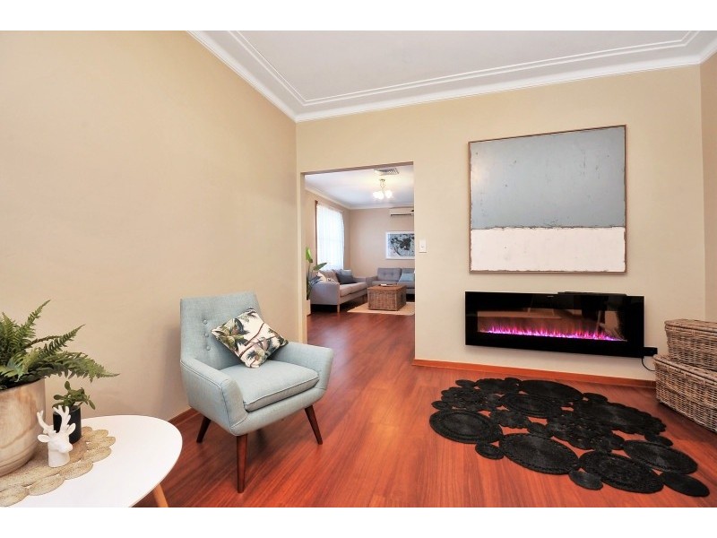 40 Tanang Street, Bomaderry NSW 2541