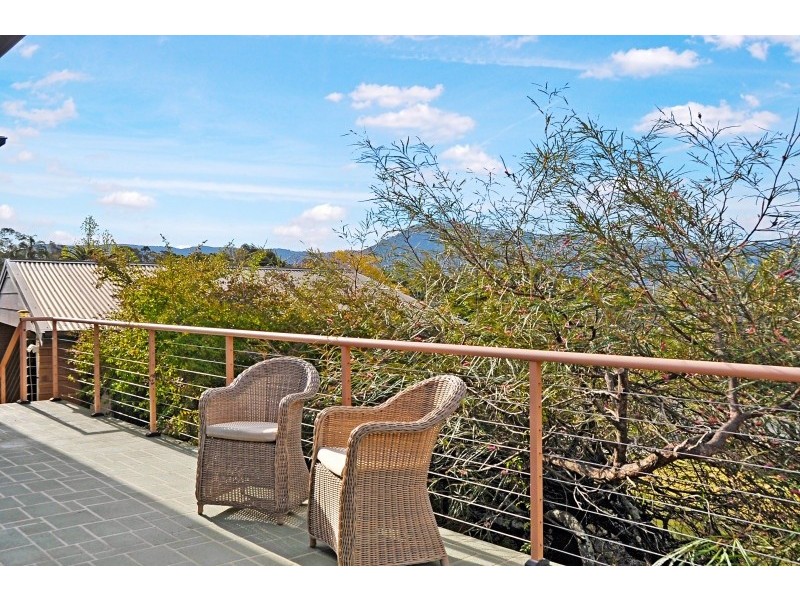 10 Fuchsia Crescent, Bomaderry NSW 2541