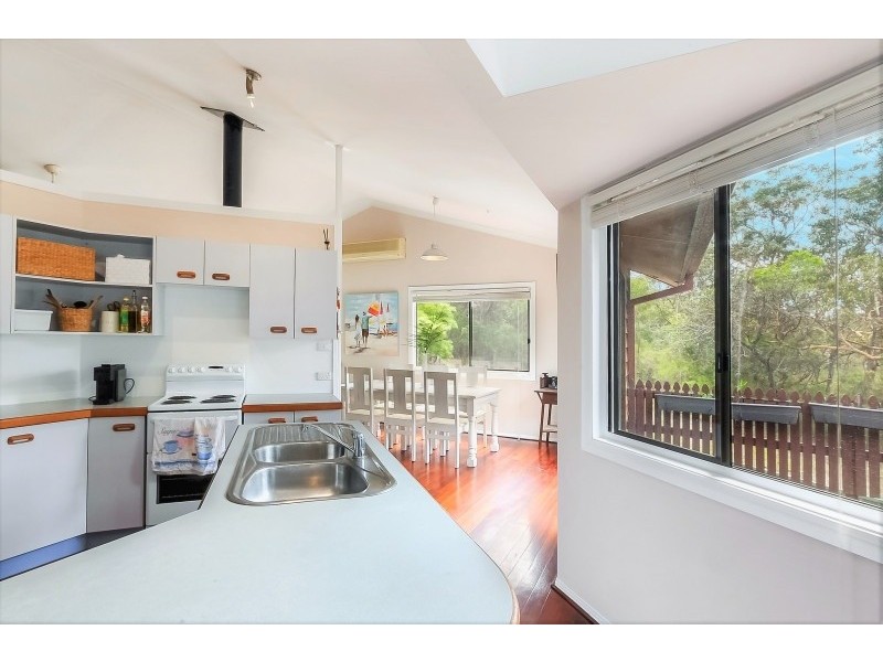 49 Devlin Avenue, North Nowra NSW 2541