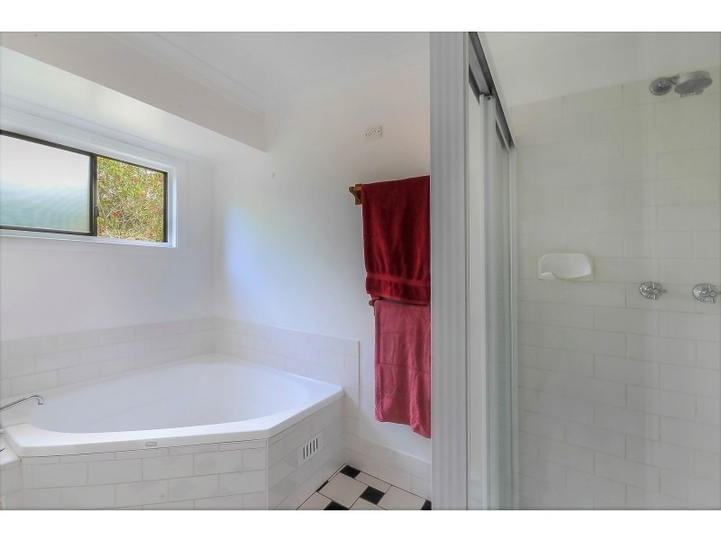 49 Devlin Avenue, North Nowra NSW 2541