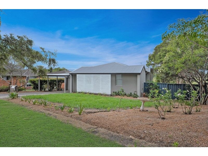 54 Wondalga Crescent, Nowra NSW 2541
