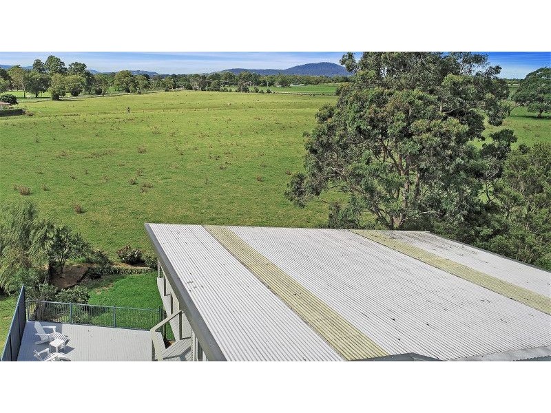 54 Wondalga Crescent, Nowra NSW 2541