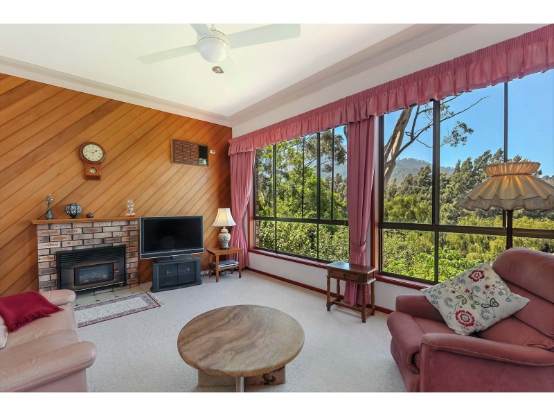 7 Woolway Close, Cambewarra NSW 2540