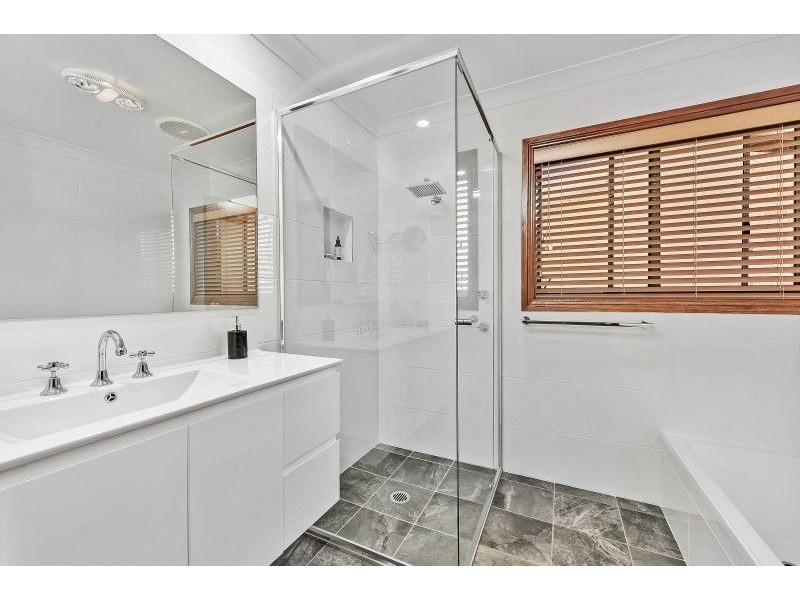 30 Nooramunga Avenue, Cambewarra NSW 2540