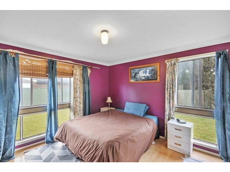 21 Salisbury Drive, Nowra NSW 2541