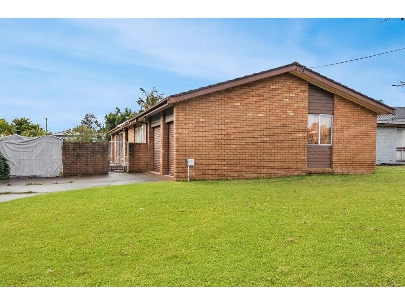 21 Salisbury Drive, Nowra NSW 2541