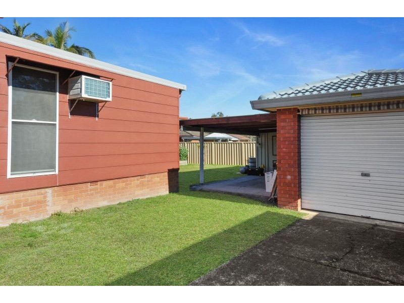 4 Pioneer Place, Nowra NSW 2541