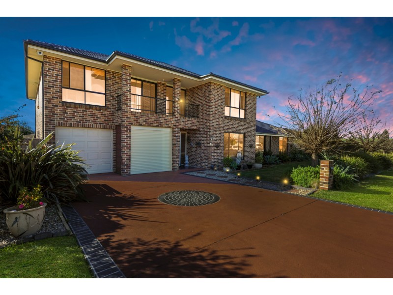 6 McTernan Place, Worrigee NSW 2540