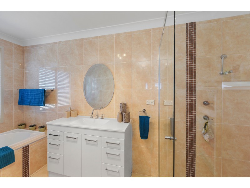 6 McTernan Place, Worrigee NSW 2540