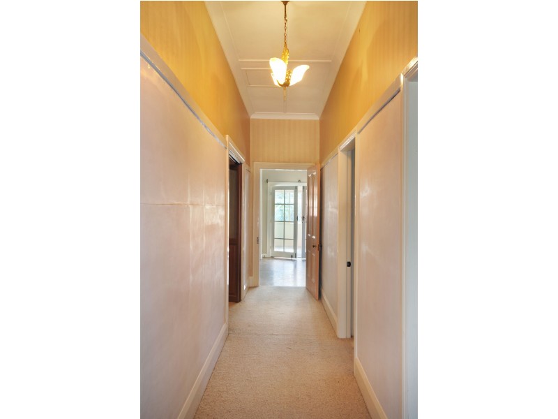 43 Jervis Street, Nowra NSW 2541