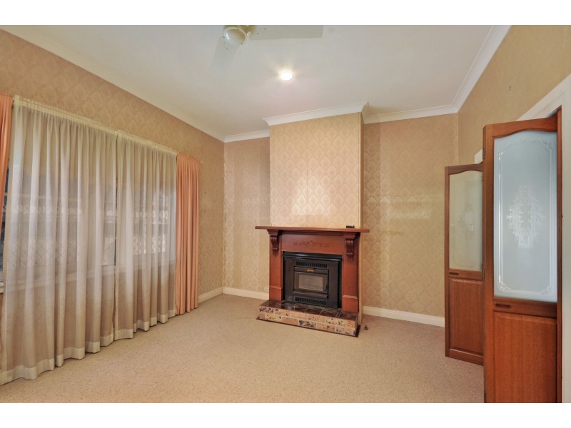 43 Jervis Street, Nowra NSW 2541