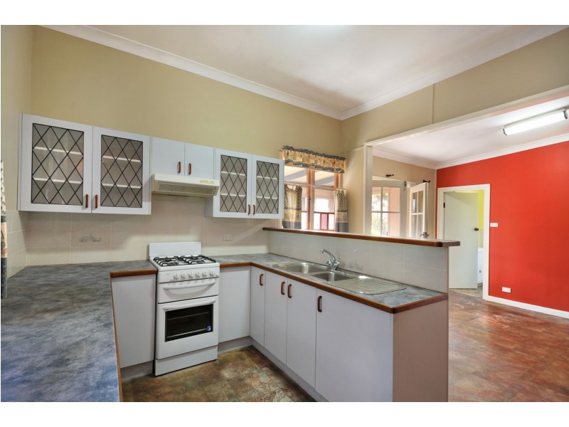 43 Jervis Street, Nowra NSW 2541