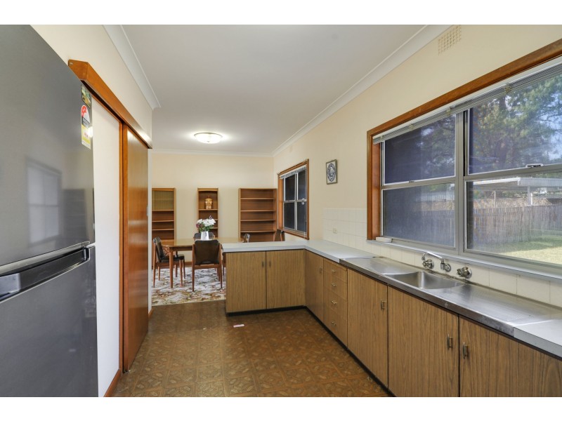58 Albatross Road, Nowra NSW 2541