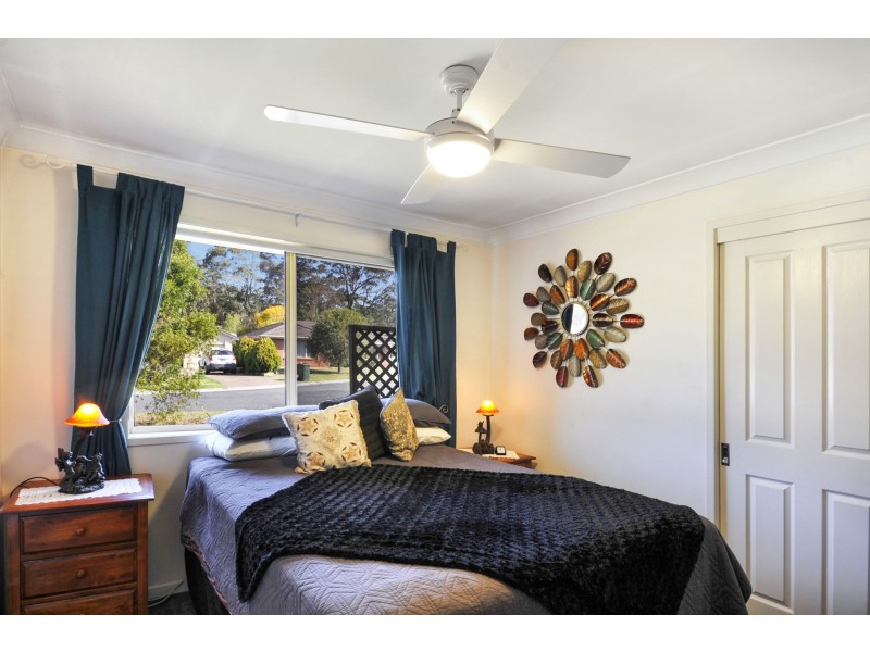 17 Rannoch Drive, West Nowra NSW 2541