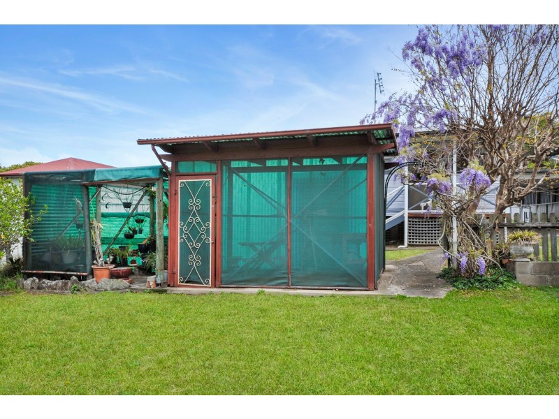 6 Elizabeth Avenue, Nowra NSW 2541