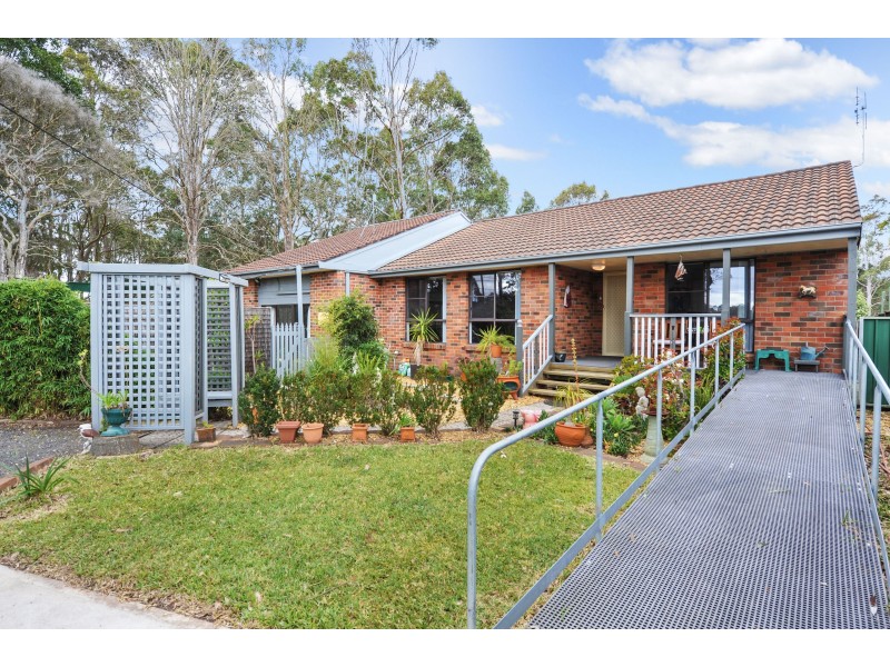 140 Albatross Road, Nowra Hill NSW 2540